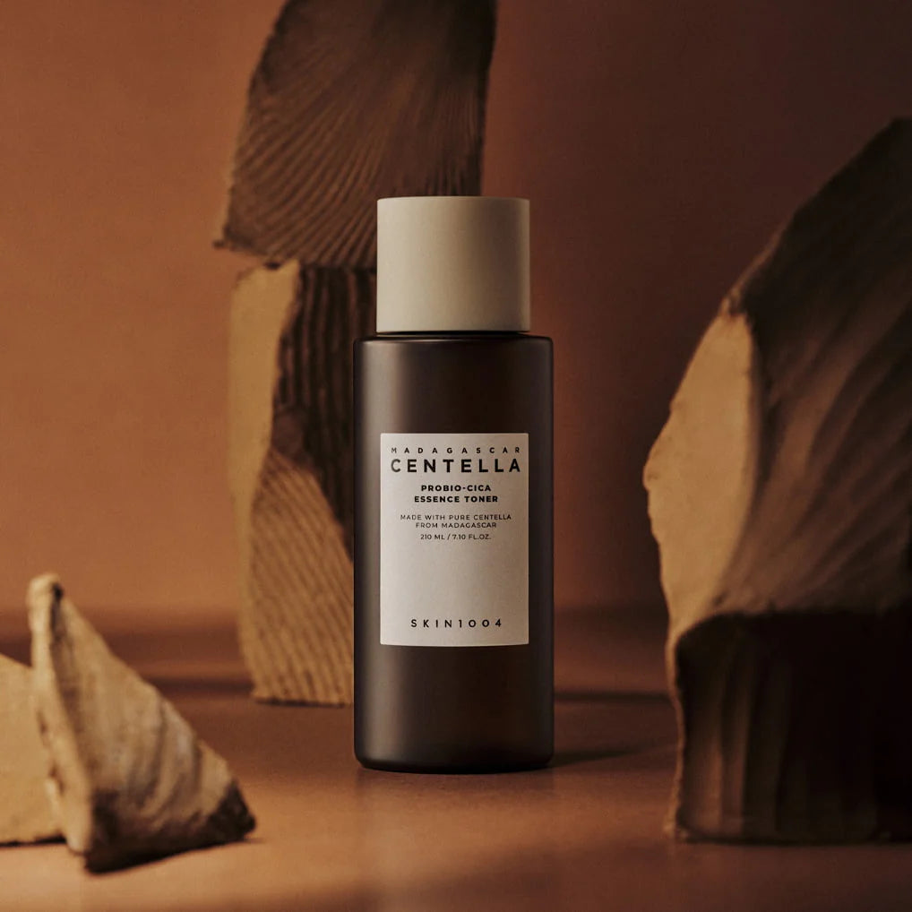SKIN 1004 Madagascar Centella Probio Cica Essence Toner 210 ML